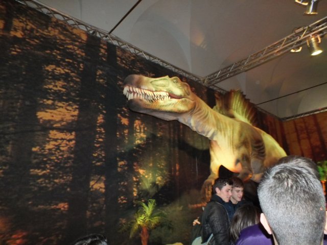 dinosauri3.jpg